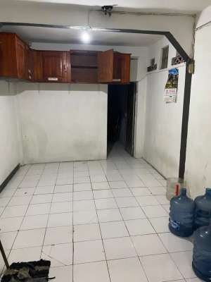 RukoRumah Strategis Jl. Raya Kletek Sidoarjo lokasi di Gresik Kab., tersedia melalui melalui situs Olx