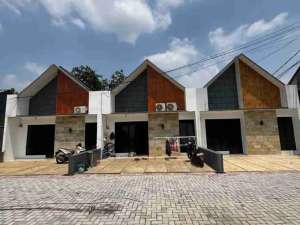 Rumah 1 Lantai Siap Huni Dalam Cluster Dekat Stasiun Di Citayam Depok lokasi di Depok Kota, tersedia melalui melalui situs Olx