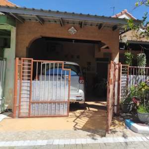 rumah 1lt pondok Candra dkt Surabaya 600 jt an , tersedia melalui melalui situs Olx