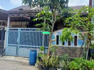 Rumah 1lt Siap Huni Di Perum Grand Mahkota 1 Bekasi lokasi di Bekasi Kab., tersedia melalui melalui situs Olx