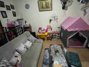 Rumah 2 lantai 1,4M di perumahan setu cipayung Jaktim LT 91 LB 182 bebas banjir lokasi di Jakarta Timur, tersedia melalui melalui situs Olx