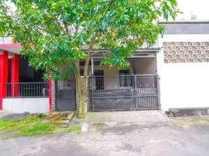 Rumah 2 Lantai 15 Mnt ke Stasiun Cibinong LB 105 Hadap Selatan J-38010 lokasi di Bogor Kab., tersedia melalui melalui situs Olx