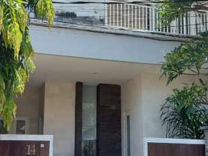 Rumah 2 Lantai Area Denpasar Selatan lokasi di Denpasar Kota, tersedia melalui melalui situs Olx