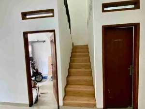 Rumah 2 Lantai Di Batu Indah Buah Batu dkt Batununggal tol Buahbatu lokasi di Bandung Kota, tersedia melalui melalui situs Olx