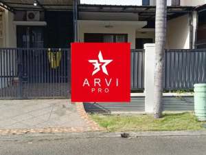 Rumah 2 Lantai di Cluster Aralia Harapan Indah Bekasi lokasi di Bekasi Kab., tersedia melalui melalui situs Olx