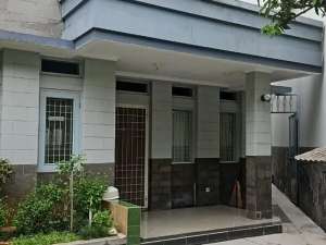 Rumah 2 Lantai di Jatinegara Barat , Jakarta Timur lokasi di Jakarta Timur, tersedia melalui melalui situs Olx