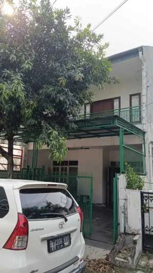 Rumah 2 Lantai di Pesanggrahan permai Jaksel Dekat Toll Petukangan lokasi di Jakarta Selatan, tersedia melalui melalui situs Olx