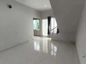 Rumah 2 Lantai Full Renovasi The Springs Canary Gading Serpong BSD City Tangerang Banten JESLA lokasi di Tangerang Selatan Kota, tersedia melalui melalui situs Olx