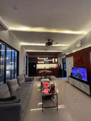 Rumah 2 Lantai Full Renovasi Sektor 7A Gading Serpong BSD City Tangerang Banten ATYTK lokasi di Tangerang Kota, tersedia melalui melalui situs Olx