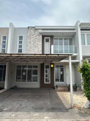 Rumah 2 Lantai Green Lake City Sudah Renovasi Jual Cepat , tersedia melalui melalui situs Olx