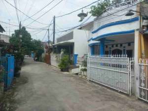 Rumah 2 Lantai Huni dekat Summarecon Bekasi dan Stasiun Kreta di Bekasi Utara lokasi di Bekasi Kota, tersedia melalui melalui situs Olx