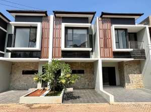 RUMAH 2 LANTAI LOKASI STRATEGIS DI SAWANGAN DEPOK FREE PPN DAN CANOPY lokasi di Depok Kota, tersedia melalui melalui situs Olx