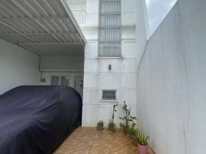 Rumah 2 Lantai Over Kredit 98 JT dekat GDC Depok di Kalibaru Cilodong lokasi di Depok Kota, tersedia melalui melalui situs Olx