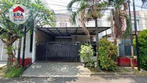 Rumah 2 Lantai pasar minggu akses sangat strategis deket Stasiun lokasi di Jakarta Selatan, tersedia melalui melalui situs Olx