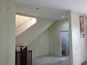 Rumah 2 Lantai SHM 31 Kamar Luas 150m Puribeta 2 Ciledug lokasi di Tangerang Kota, tersedia melalui melalui situs Olx