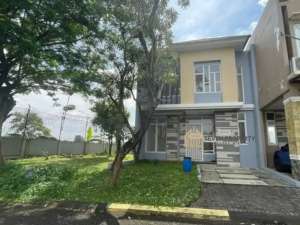 Rumah 2 lantai siap huni termurah di Legenda wisata P3.024.02.26 lokasi di Bogor Kab., tersedia melalui melalui situs Olx