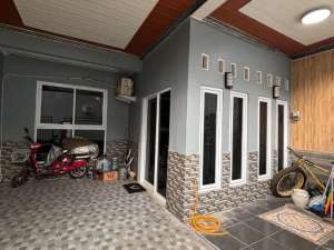 Rumah 2 Lantai Siap Huni Bebas Banjir SHM Dalam Perumahan Bintara Jaya lokasi di Bekasi Kota, tersedia melalui melalui situs Olx