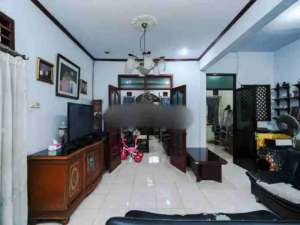 Rumah 2 Lantai Siap Huni Di Jakasampurna, Bekasi Barat lokasi di Bekasi Kota, tersedia melalui melalui situs Olx