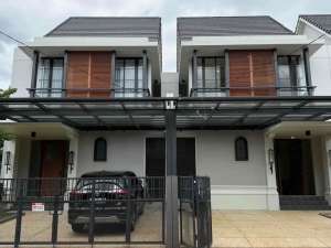 Rumah 2 Lantai Tanah Luas dan Harga Murah Di Kebayoran baru lokasi di Jakarta Selatan, tersedia melalui melalui situs Olx