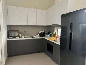 Rumah 2 Lantai The Springs Flamingo Gading Serpong BSD City B lokasi di Tangerang Kota, tersedia melalui melalui situs Olx