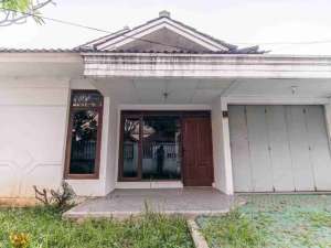 Rumah 2 lt dijantung kota Bandung, struktur kokoh, strategis, akses Tol mudah dan dekat area komersil lokasi di Bandung Kota, tersedia melalui melalui situs Olx