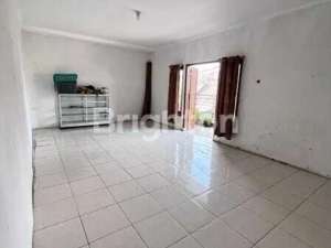 RUMAH 2 LTTOKO LUAS DAN NYAMAN DI VILA BOGOR INDAH 5 lokasi di Bogor Kota, tersedia melalui melalui situs Olx