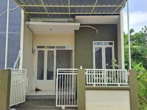 Rumah 200 Jutaan Ready Siap Huni di Tengah Kota Sidoarjo lokasi di Sidoarjo  Kab., tersedia melalui melalui situs Olx