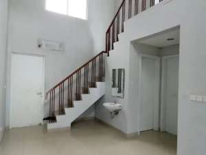Rumah 2lt 6x15 90m type 4KT Cluster Yarra JGC Jakarta Garden City lokasi di Jakarta Timur, tersedia melalui melalui situs Olx