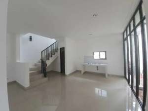 Rumah 2lt 7x15 105m 21kt Cluster Mahakam Jgc Jakarta Garden City lokasi di Jakarta Timur, tersedia melalui melalui situs Olx