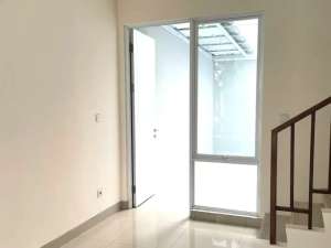 Rumah 2lt 90m 6x15 2KT Cluster Yarra JGC Jakarta Garden City lokasi di Jakarta Timur, tersedia melalui melalui situs Olx