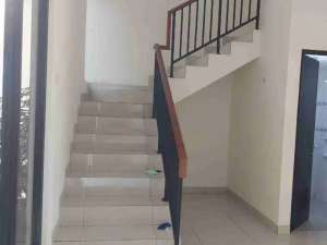 Rumah 2lt siap huni di cluster Arana, Harapan Indah. Bekasi lokasi di Bekasi Kota, tersedia melalui melalui situs Olx