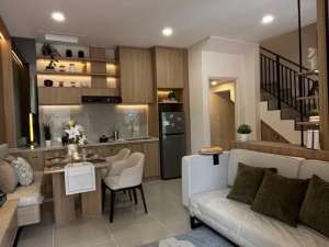 Rumah 3 lantai free PPN Cluster Anza hanya 1 man lokasi di Tangerang Kota, tersedia melalui melalui situs Olx