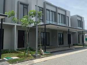 Rumah 3 Lantai PIK 2 Milenial BISA KPR 8x10 Brand New Siap Huni lokasi di Tangerang Kab., tersedia melalui melalui situs Olx
