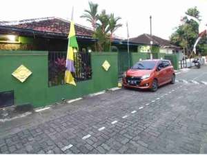 rumah 6 kamar di Caturtunggal, Sleman, Jogja lokasi di Yogyakarta Kota, tersedia melalui melalui situs Olx