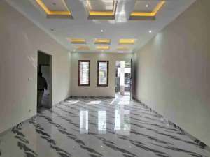 Rumah 7 Kamar, 2 Lantai. Kalibata, Pancoran. lokasi di Jakarta Selatan, tersedia melalui melalui situs Olx