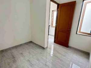 Rumah American Classic 2 Lantai Ready siap huni di Condet, KramatjatiJakarta Timur lokasi di Jakarta Timur, tersedia melalui melalui situs Olx