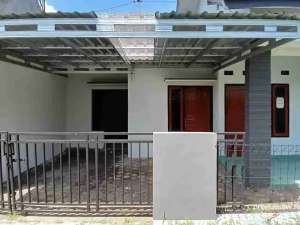 Rumah apik bersih dekat kampus UMY lokasi di Bantul Kab., tersedia melalui melalui situs Olx