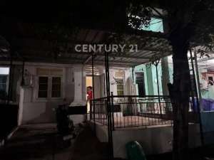 Rumah Asri Dan Nyaman Taman Lembah Hijau Lippo Cikarang lokasi di Bekasi Kab., tersedia melalui melalui situs Olx