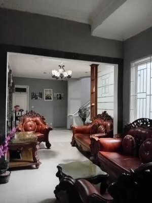 Rumah asri di telaga kahuripan lokasi di Bogor Kab., tersedia melalui melalui situs Olx