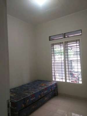 Rumah Asri posisi strategis di tengah kota Bogor lokasi di Bogor Kota, tersedia melalui melalui situs Olx