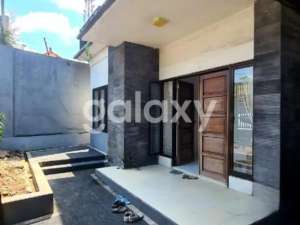 RUMAH BAGUS 2 LANTAI DI PERMATA TAMAN GIRI BENOA JIMBARAN BADUNG, BALI lokasi di Kab. Badung, tersedia melalui melalui situs Olx
