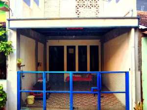 Rumah Bagus Area Kampus AUB Nusukan Banjarsari SOLO Surakarta lokasi di Surakarta Kota, tersedia melalui melalui situs Olx