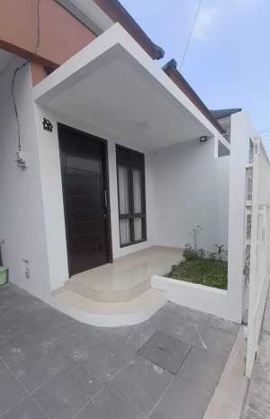 Rumah Bagus Cluster Di Permata Permai Cisaranten Arcamanik Bandung SHM lokasi di Bandung Kota, tersedia melalui melalui situs Olx