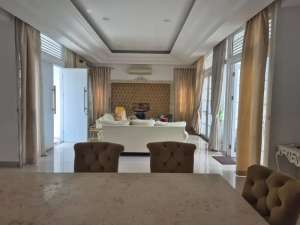 Rumah Bagus Di De Park BSD Tangerang 2 Lantai Full Furnished lokasi di Tangerang Kab., tersedia melalui melalui situs Olx