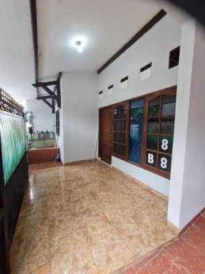 Rumah Bagus di Kav DKI joglo Jakarta Barat Dekat Toll Joglo Mercu lokasi di Tangerang Kota, tersedia melalui melalui situs Olx