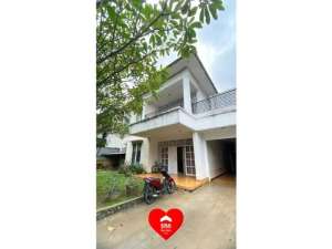 Rumah Bagus di Pondok Indah, Jakarta Selatan lokasi di Jakarta Selatan, tersedia melalui melalui situs Olx