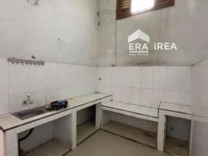 RUMAH BAGUS DIJUAL DI SOLO JATEN DEKAT INDOGROSIR, KECAMATAN JATEN lokasi di Karanganyar Kab., tersedia melalui melalui situs Olx