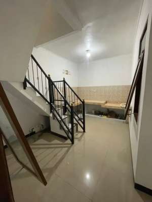 Rumah bagus MURAH siap huni Taman Cibaduyut Indah lokasi di Bandung Kota, tersedia melalui melalui situs Olx