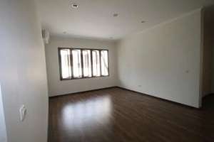 Rumah Bagus Siap Huni Dalam Townhouse Di Area Ampera Kemang lokasi di Jakarta Selatan, tersedia melalui melalui situs Olx