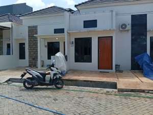 Rumah bagus termurah di semarang bisa KPR sekitar tembalang Banyumanik lokasi di Semarang Kota, tersedia melalui melalui situs Olx